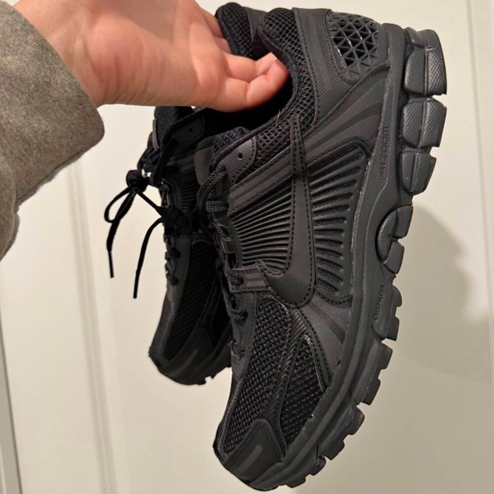 nike zoom vomero 5